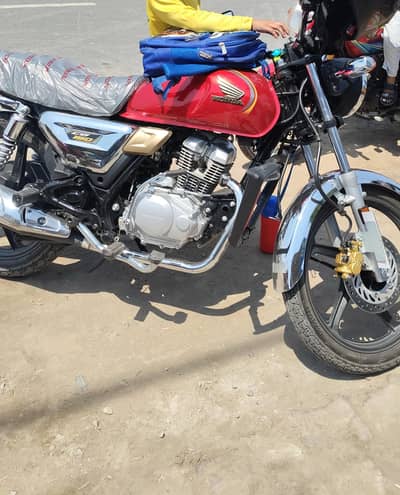 Honda cg 150 bullet