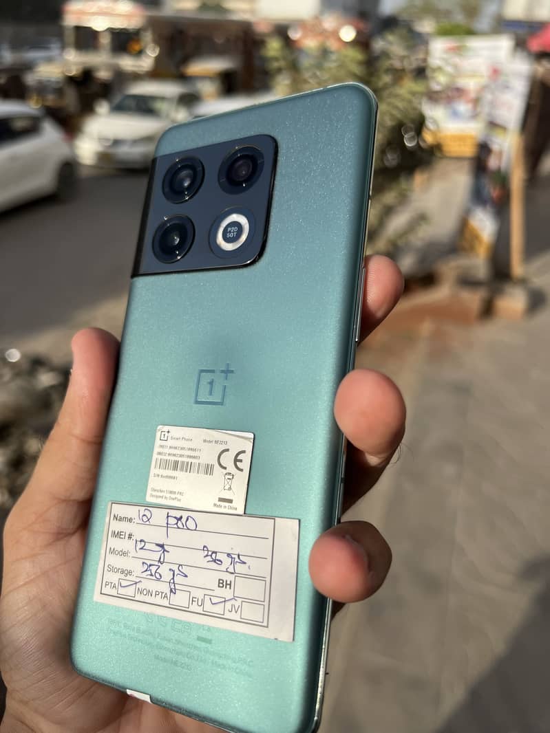 One Plus 10 Pro 1