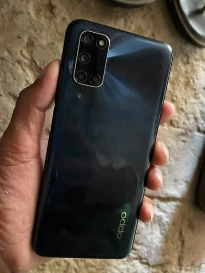 OPPO A52