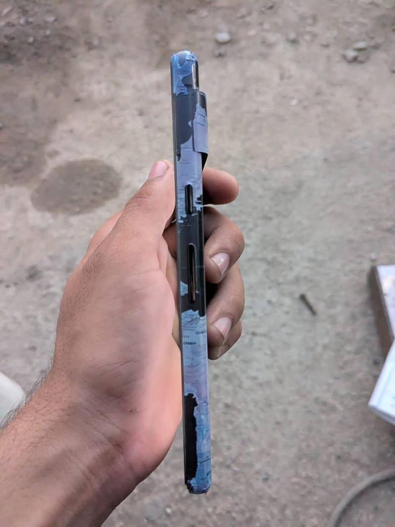 Google Pixel 7 4