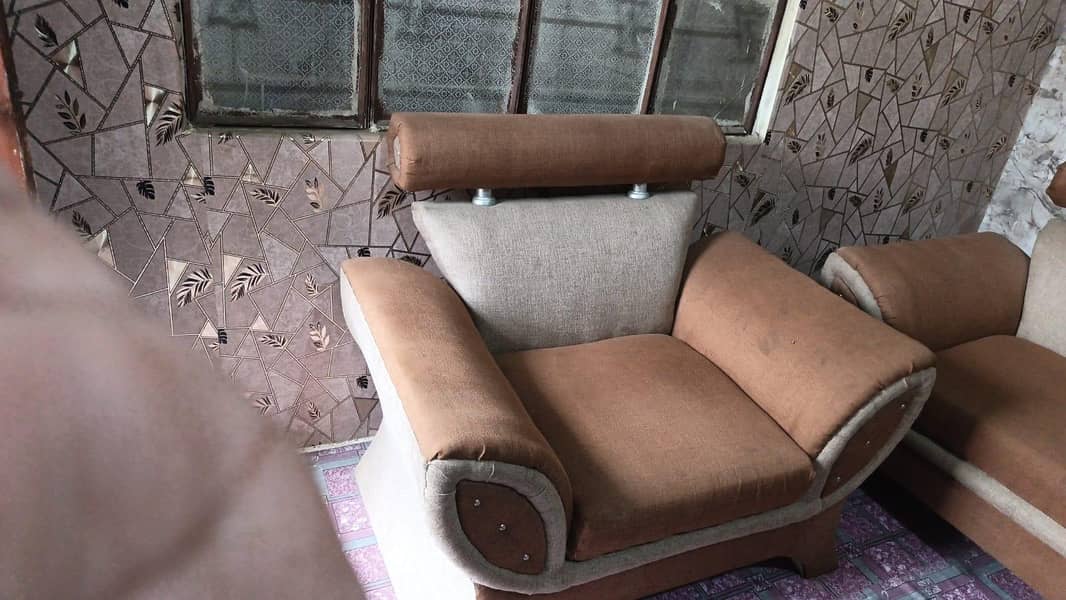 5 seater 2