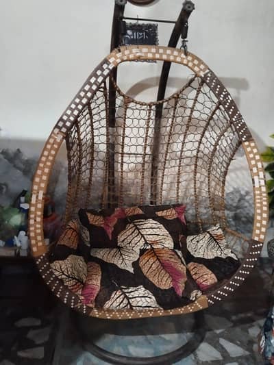 comfortable jhola having comfortable cushions
