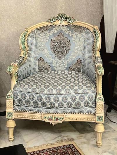 Victorian Style Antique Sofa Set