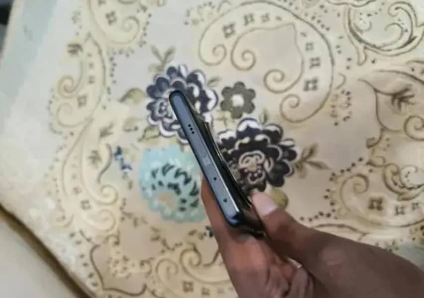 Infinix Zero 40 4