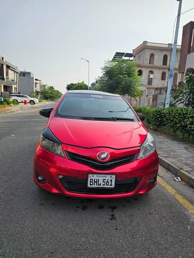 Toyota Vitz 2015