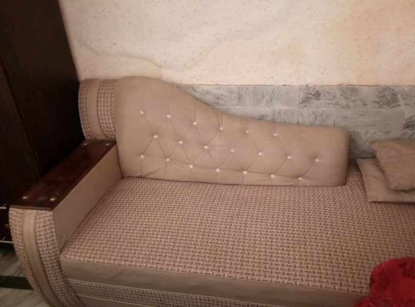 7 seater sofa set 0