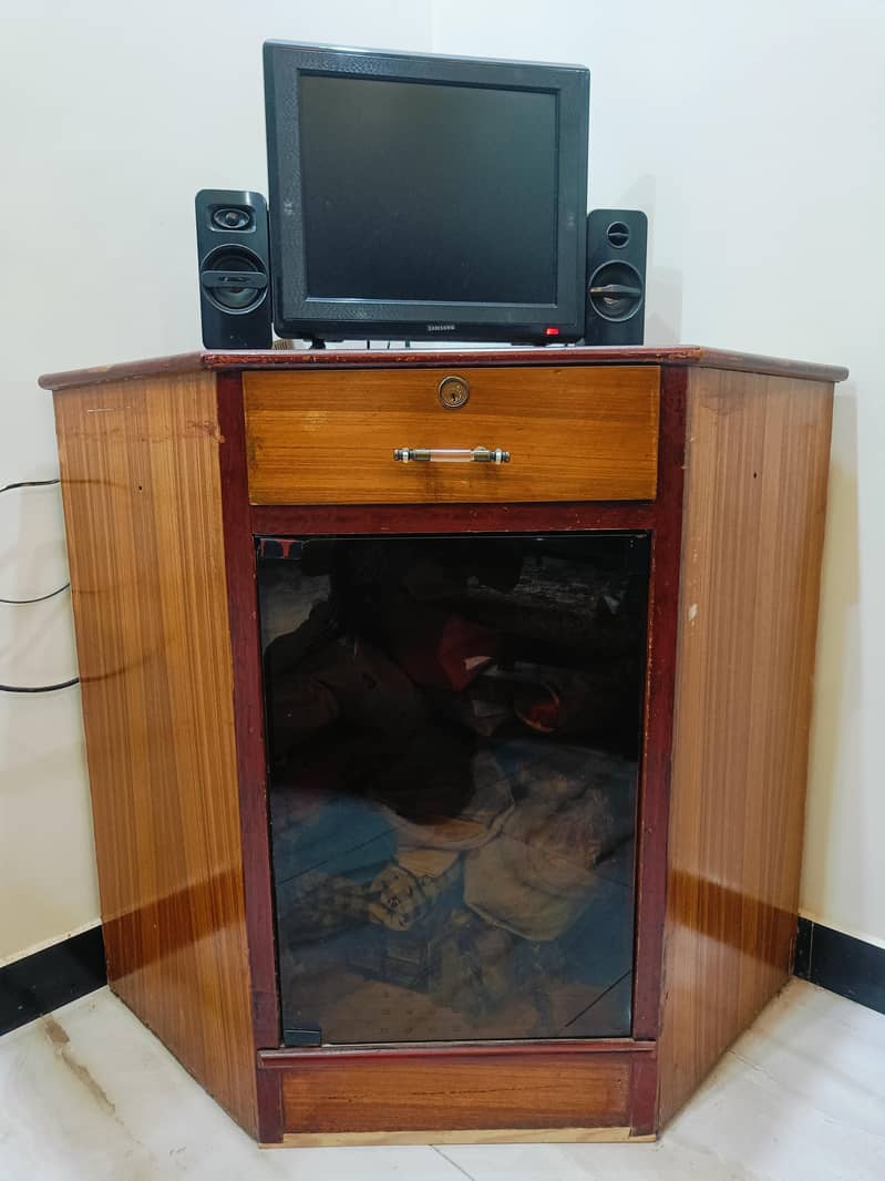 lcd corner TV corner (without LCD) 8