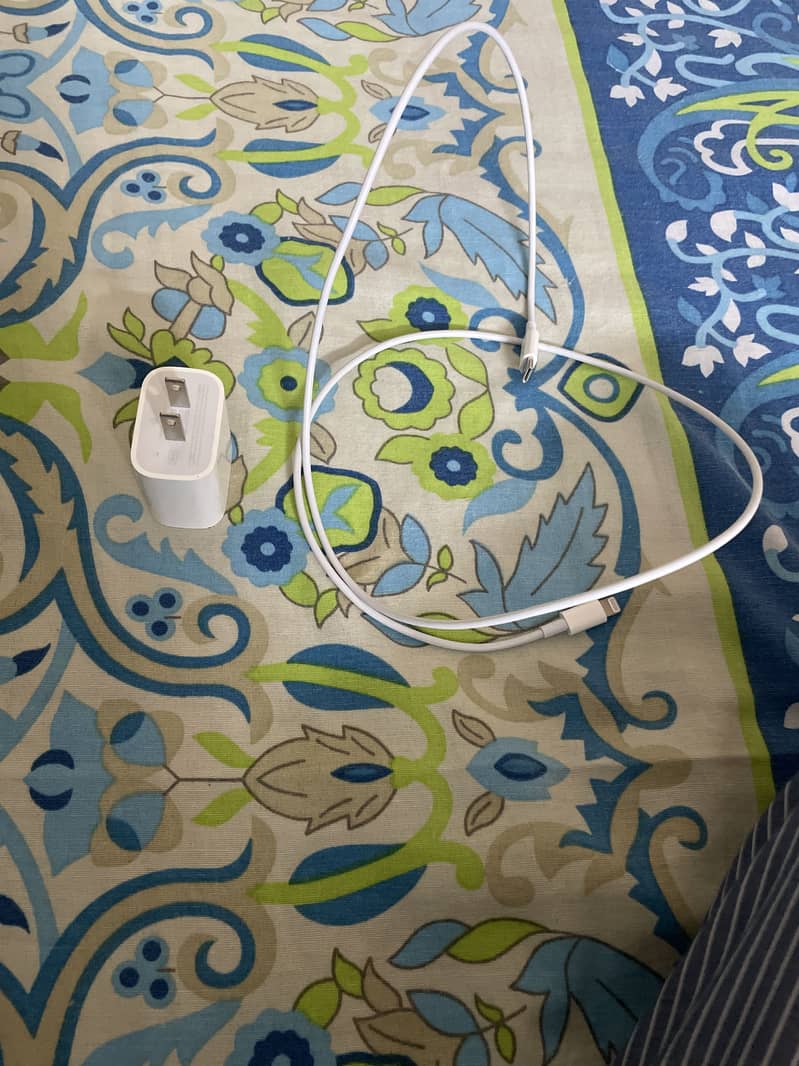 Apple iPhone 12 7