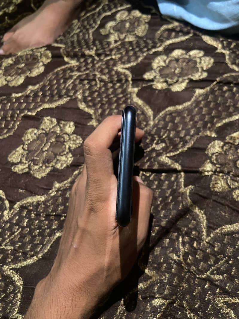 Apple iPhone SE 5