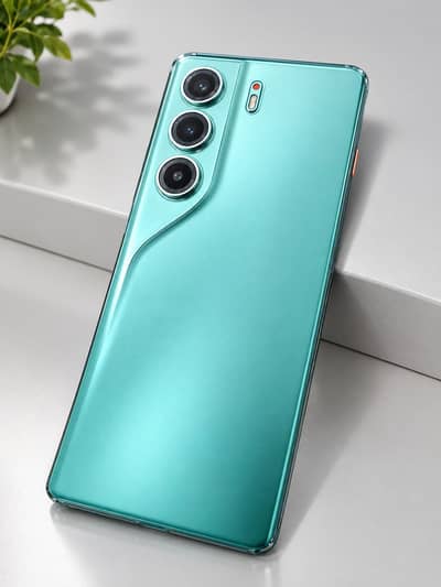 Tecno CAMON 40