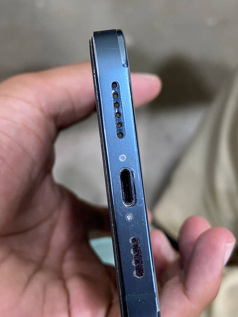 Apple iPhone 12 Pro Max 3