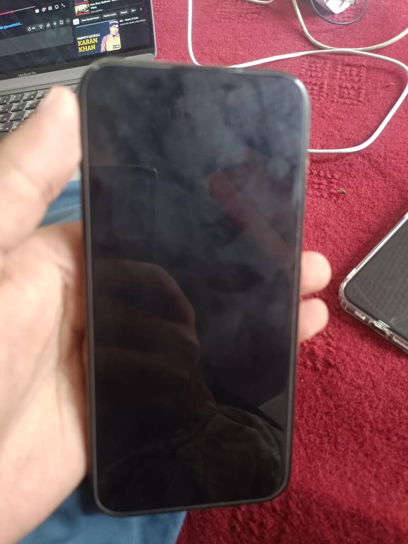 Apple iPhone 15 Pro Max 2