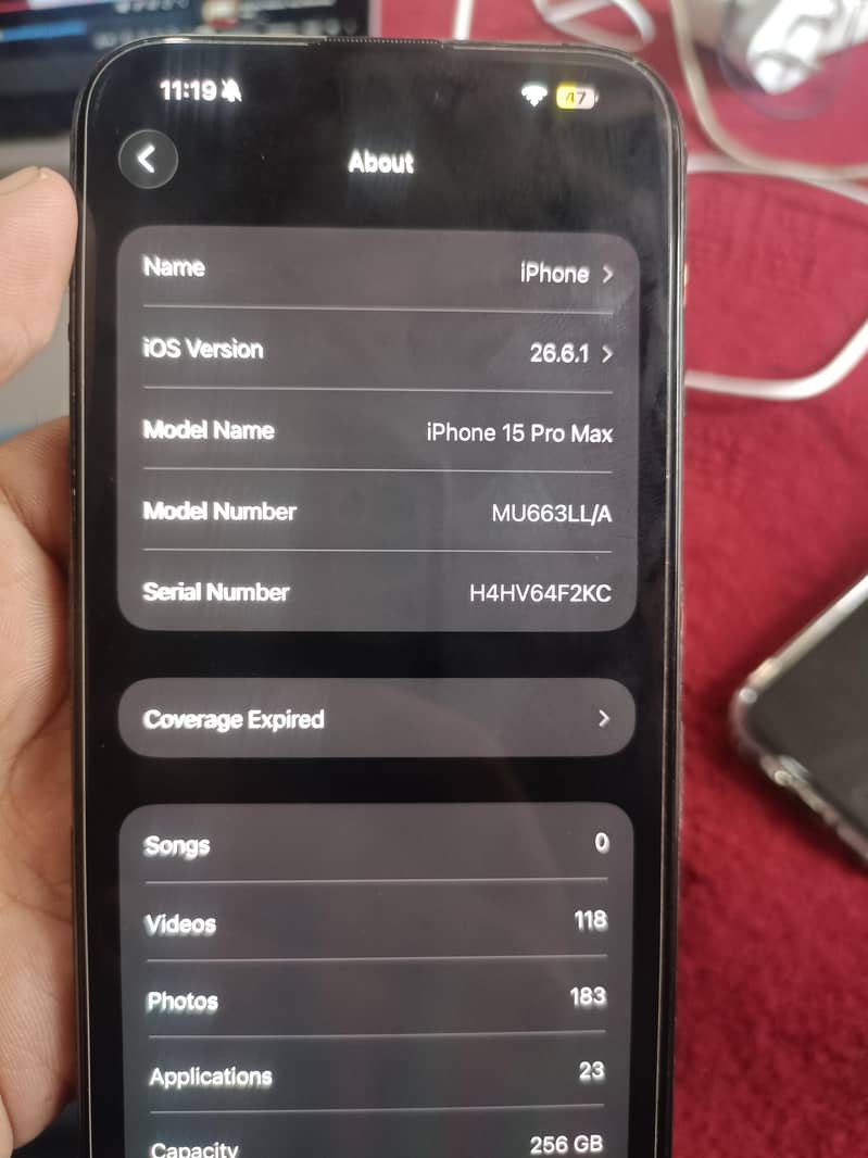 Apple iPhone 15 Pro Max 4