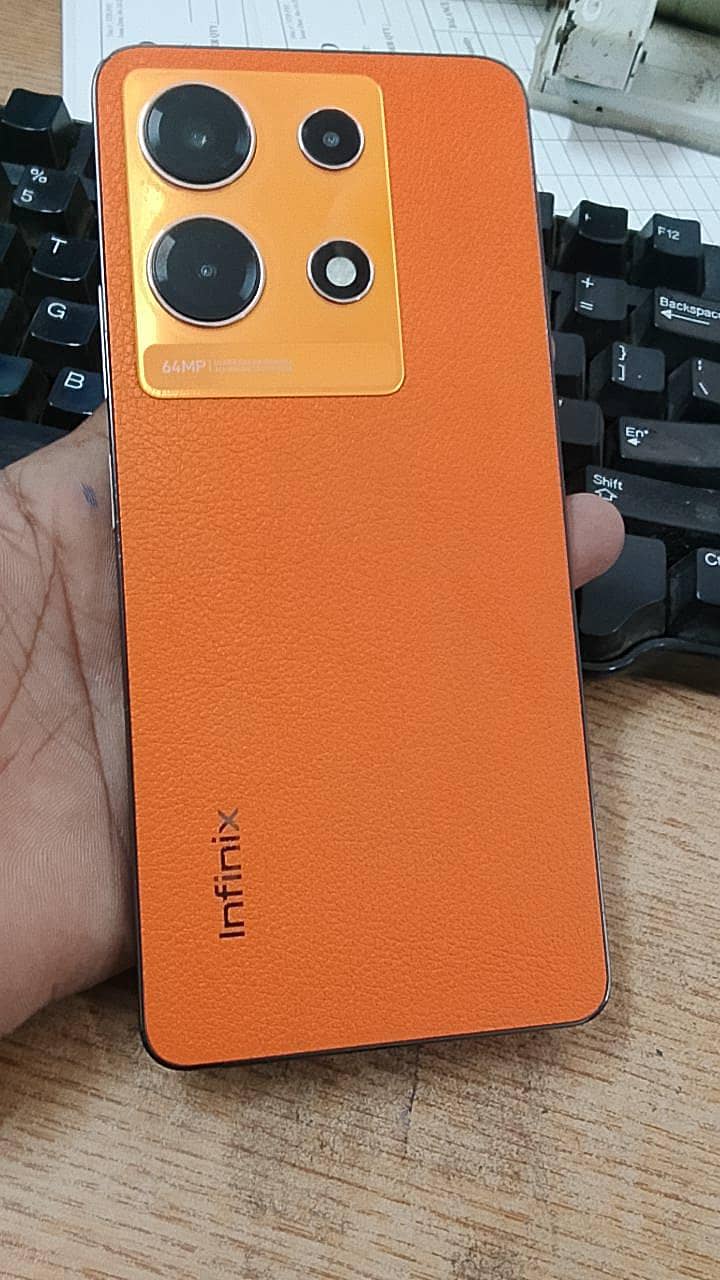 Infinix Note 30 1