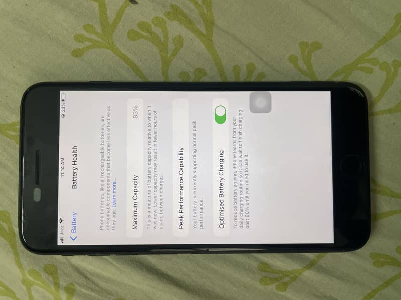 Apple iPhone 7 Plus 0