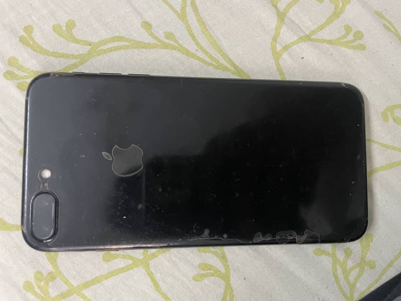 Apple iPhone 7 Plus 6