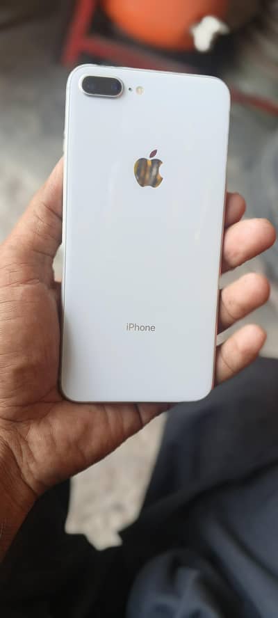 Apple iPhone 8 Plus