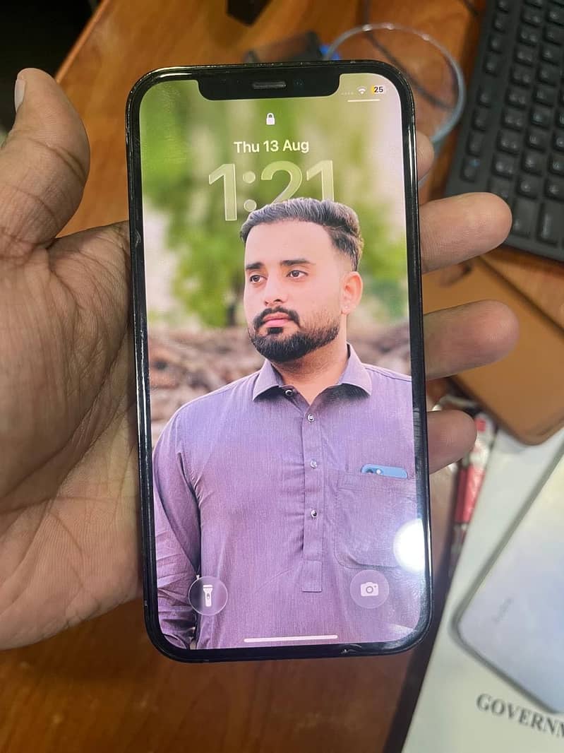 Apple iPhone 12 Pro 0