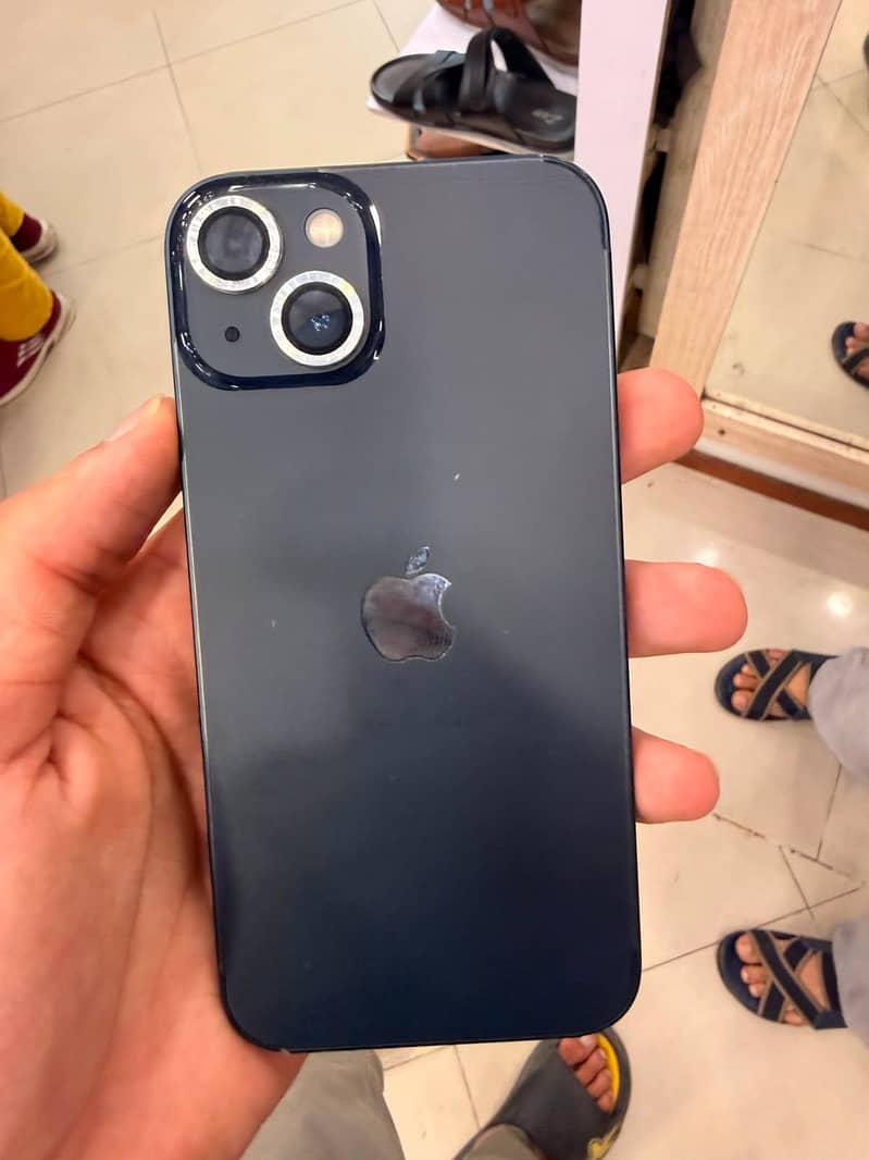 Apple iPhone 13 3