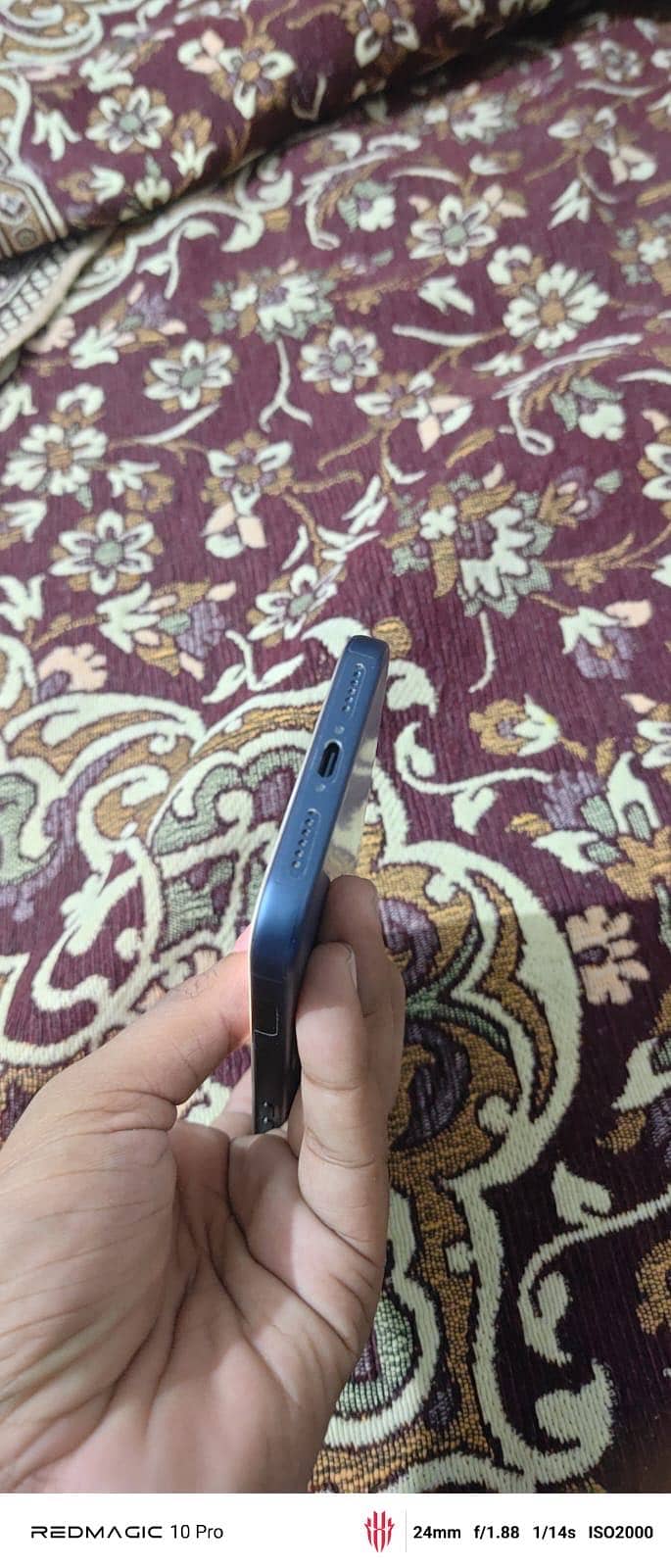 Apple iPhone 17 Pro Max 4