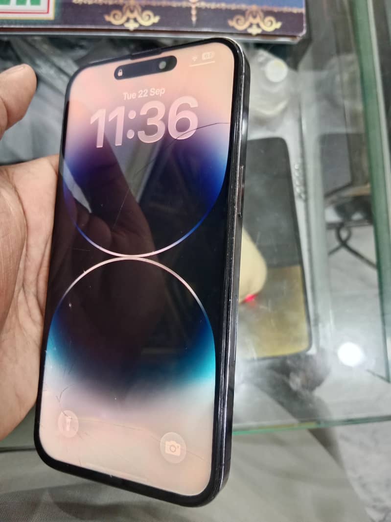 Apple iPhone 14 Pro Max 6