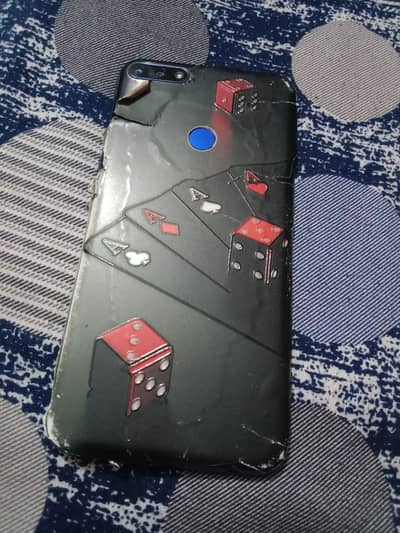 Huawei Y7