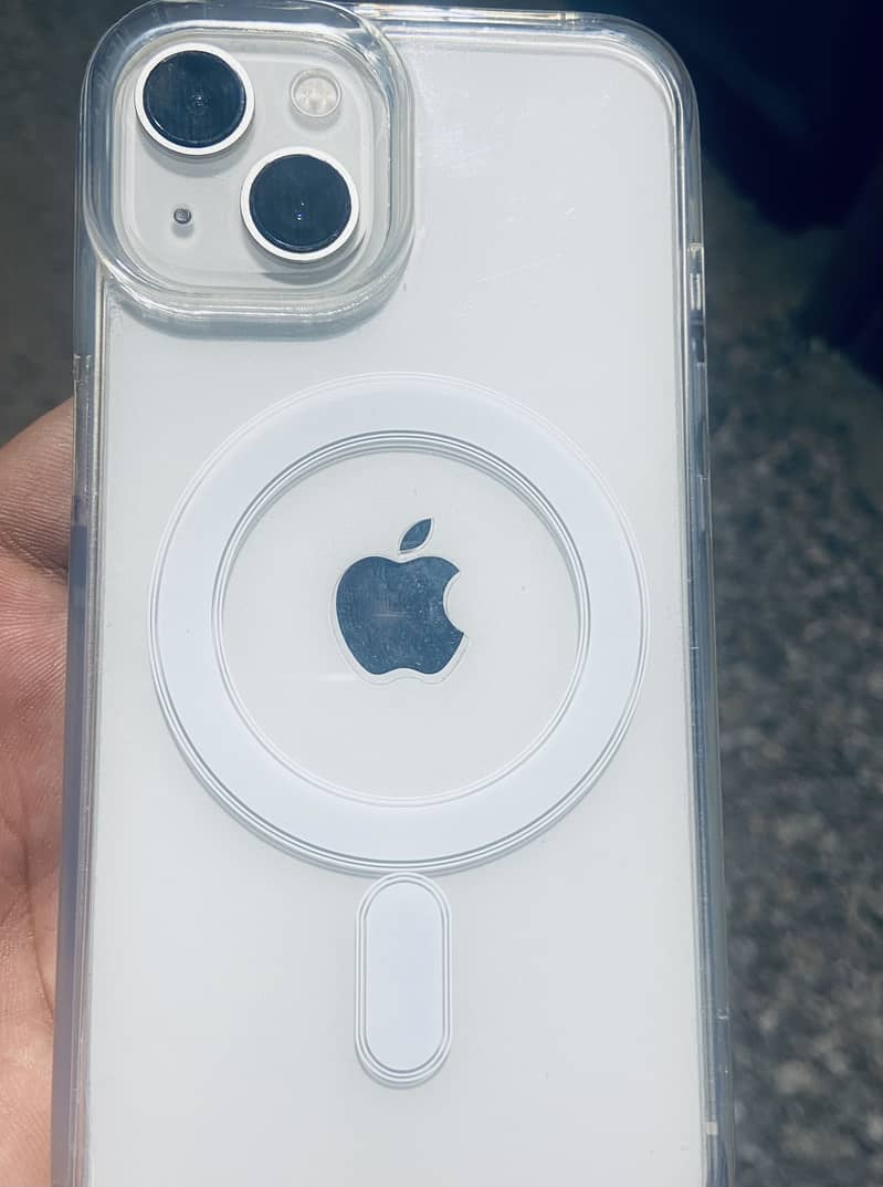 Apple iPhone 13 1