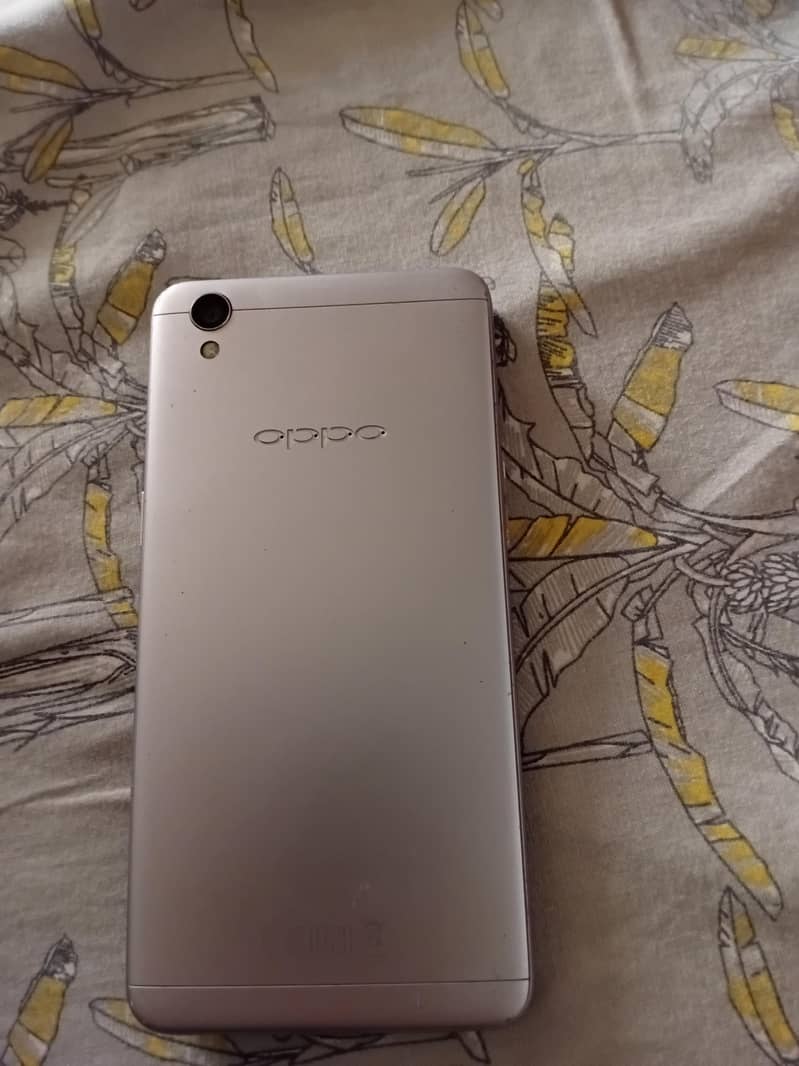OPPO A37 0