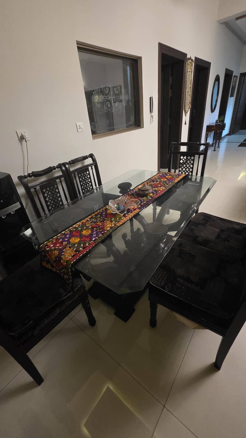Dining table 5