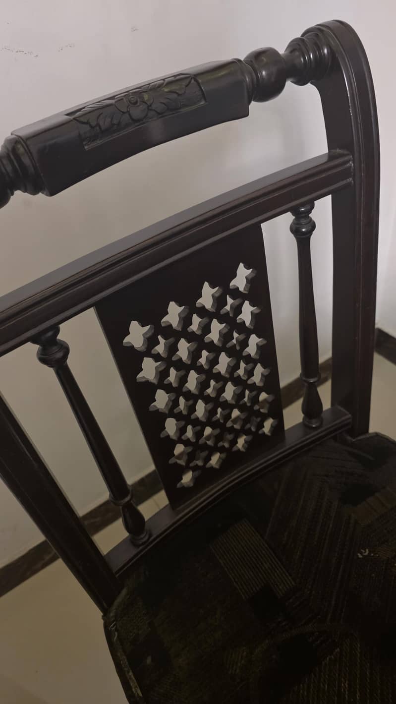 Dining table 6