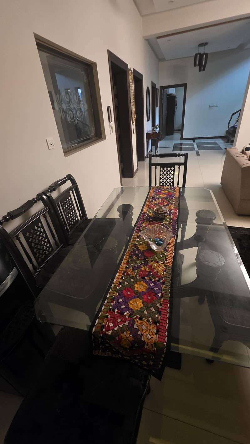 Dining table 7