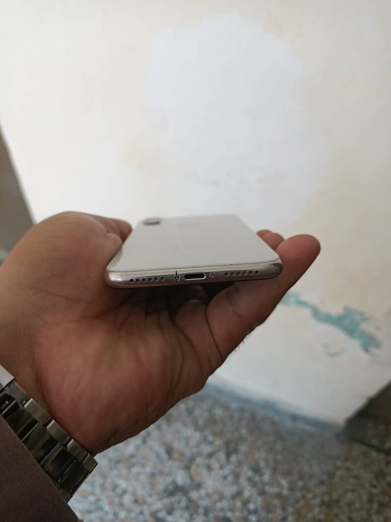 Apple iPhone X 7