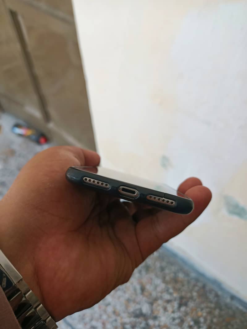 Apple iPhone X 8