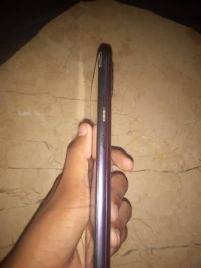 Motorola One 5G Ace only cash