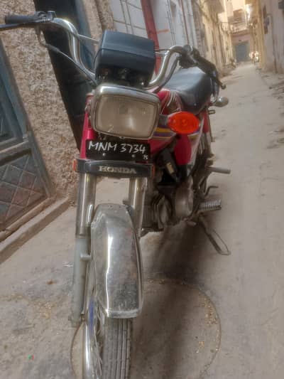 Honda CD 70 2015 model condition ruff ha engine bilkul ok ha