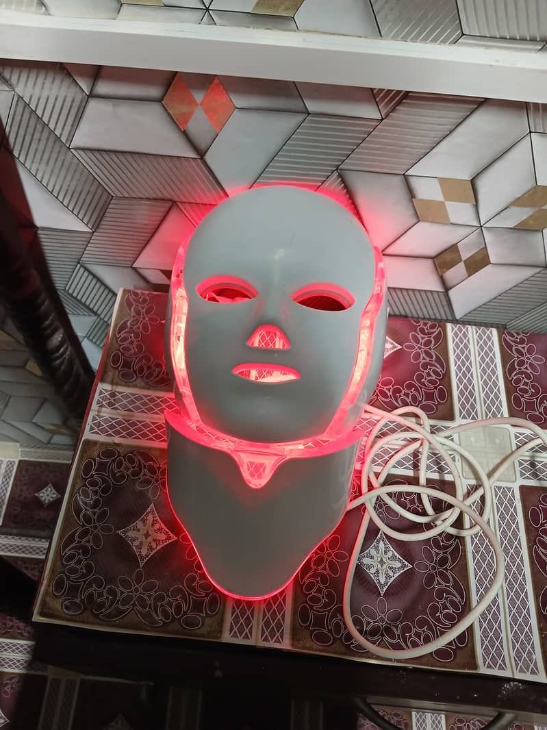 led face mask 1