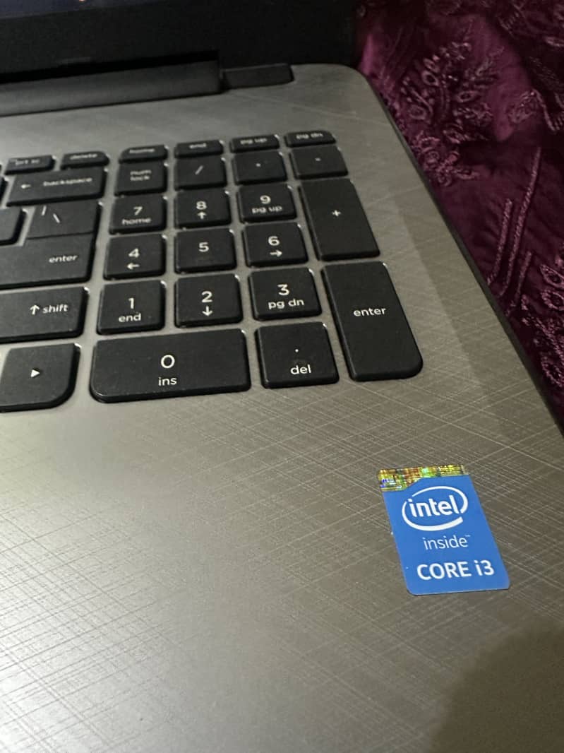 Hp Laptop 3