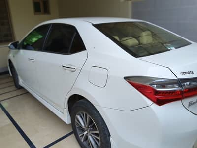 Toyota Corolla Altis Grande 2018