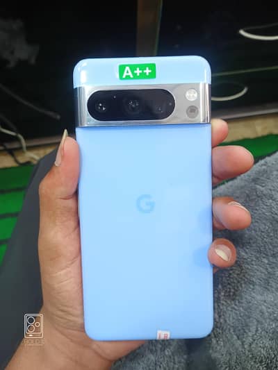 Google Pixel 8 Pro