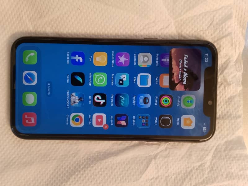 Apple iPhone 11 2
