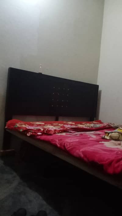 بالکل نیا لکڑی کا ڈبل بیڈ — صرف 15,000 روپے | COD