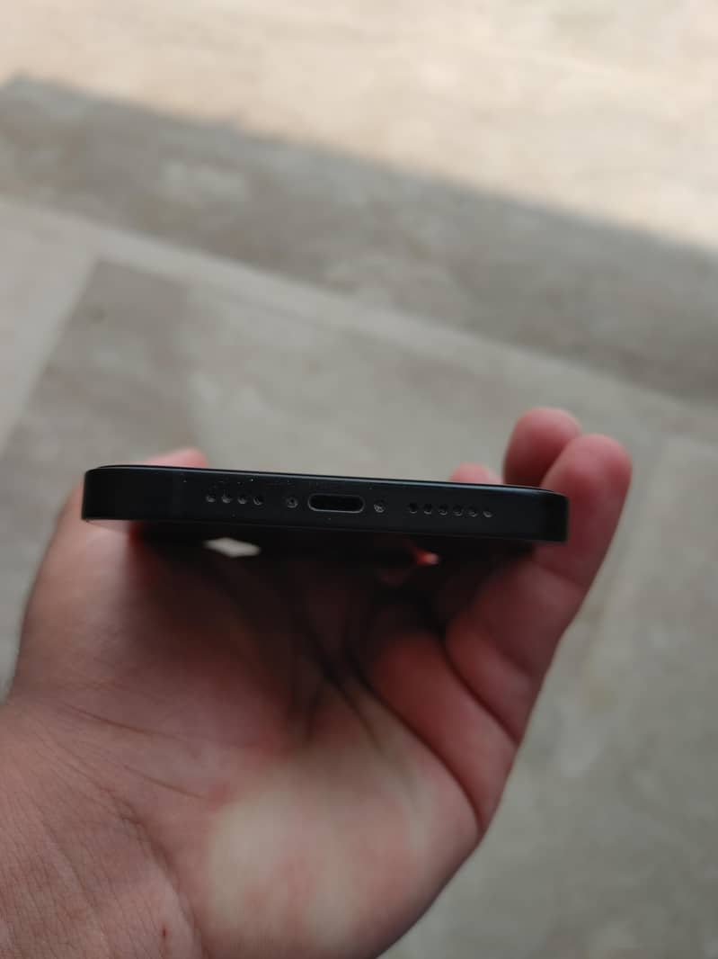 Apple iPhone 14 plus 3