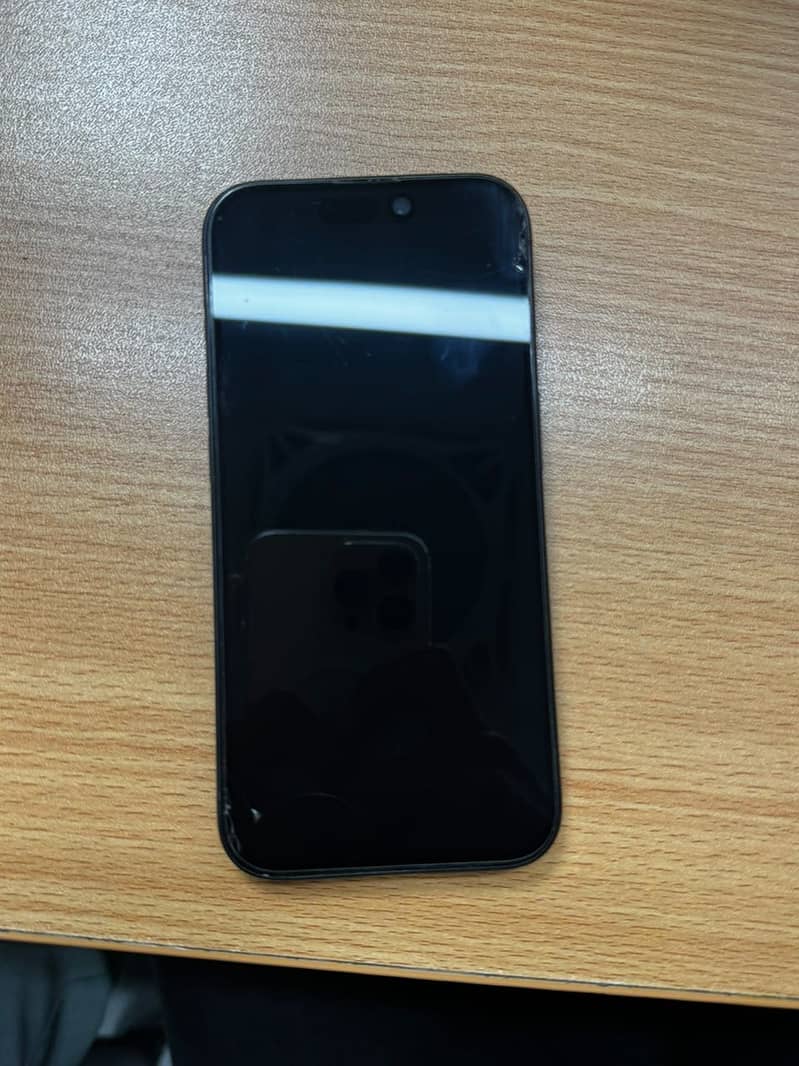 Apple iPhone 15 Pro 3
