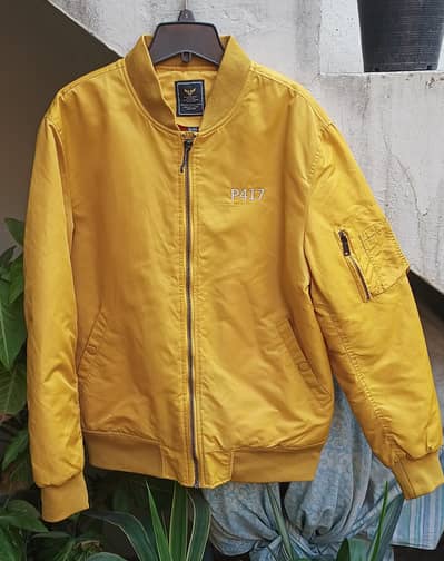 Branded Zippers / Jackets. and Other Garments ( WhatsApp Only)
