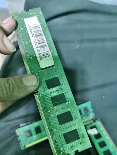 DDR3 8gb Rams 2pcs 4g Rams 3pcs available