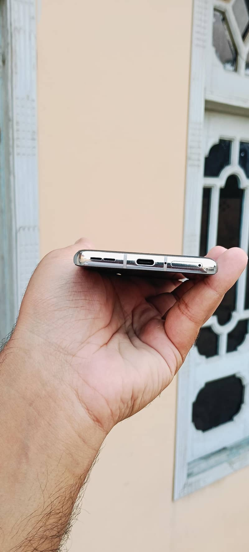 One Plus 9 Pro 12/256 6