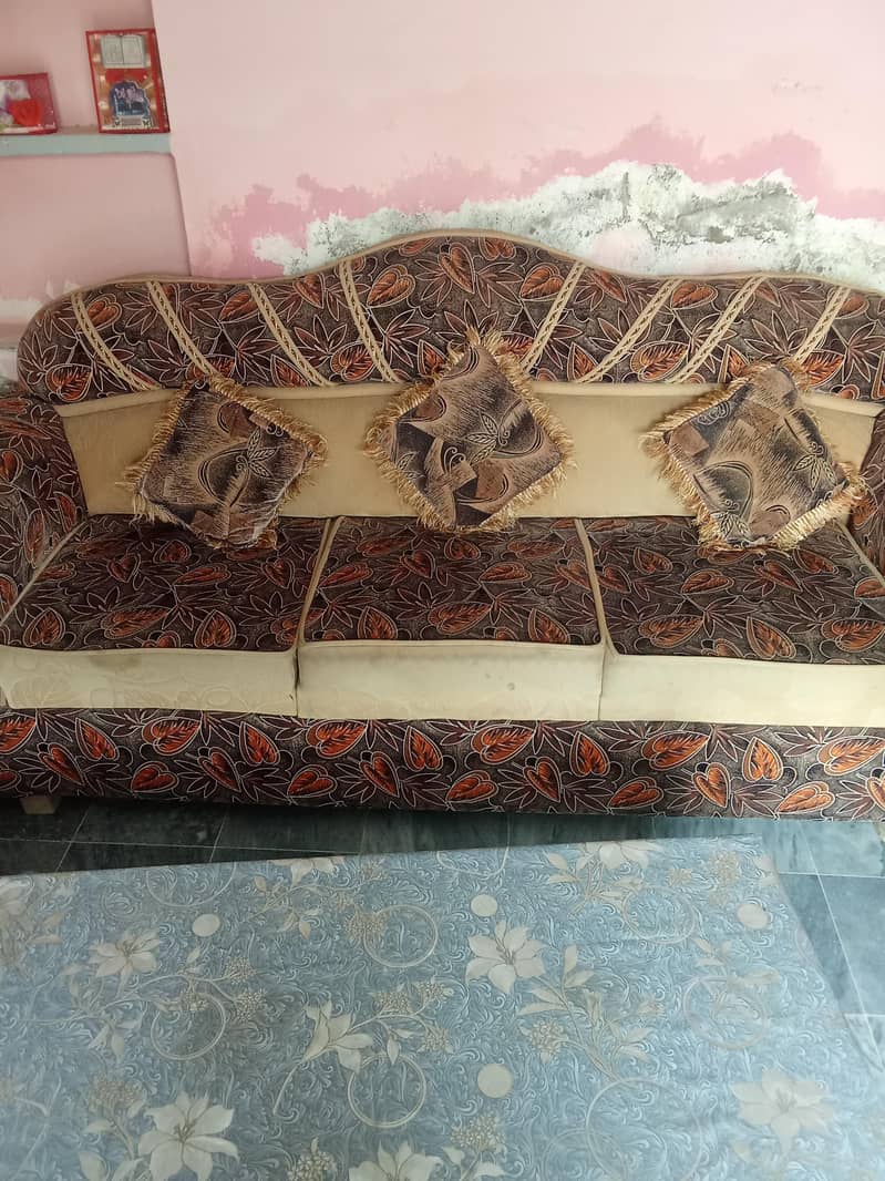 sofa set 0