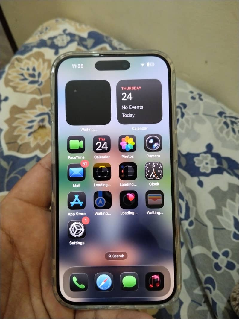 Apple iPhone 15 Pro 1