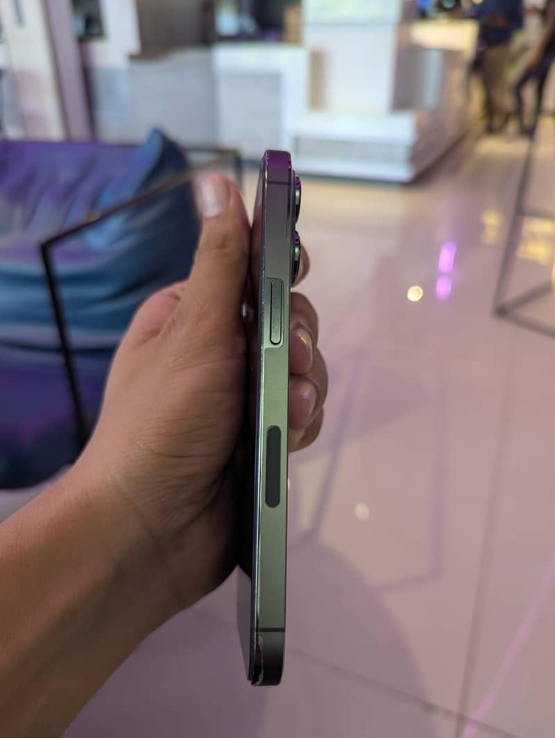 Apple iPhone 13 Pro 1