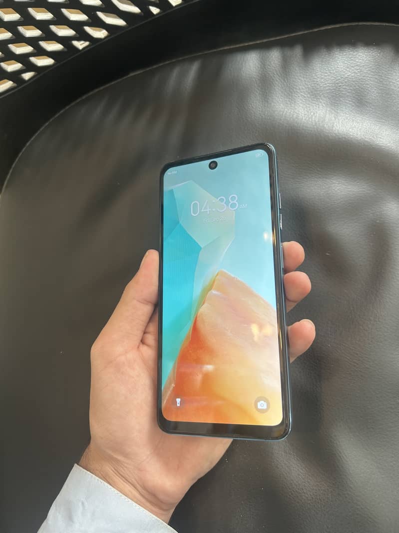 Tecno Spark 20 9